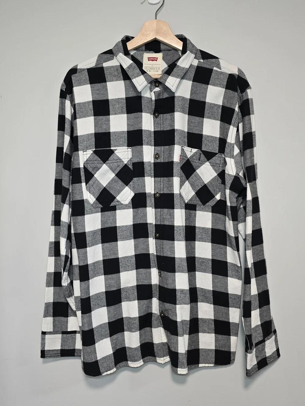Levi's Black & White Plaid Button-Front Shirt